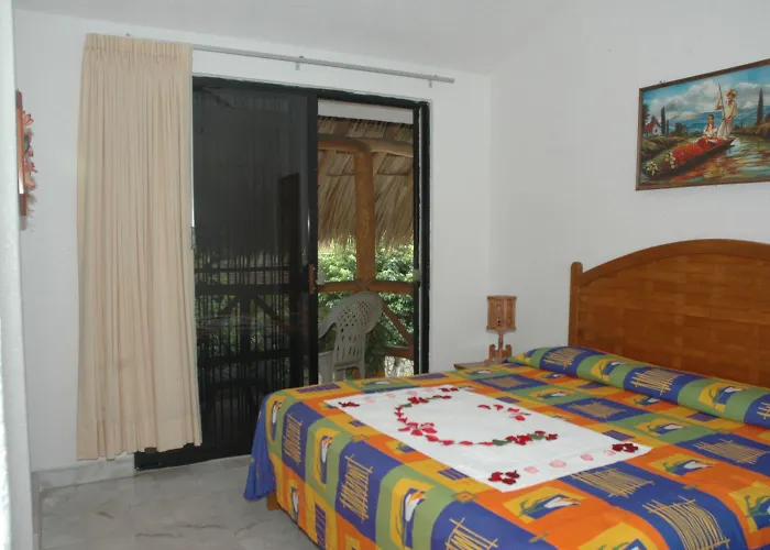 Mercedes Hotel 3*