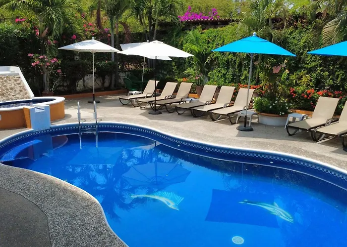 Mercedes Hotel Zihuatanejo