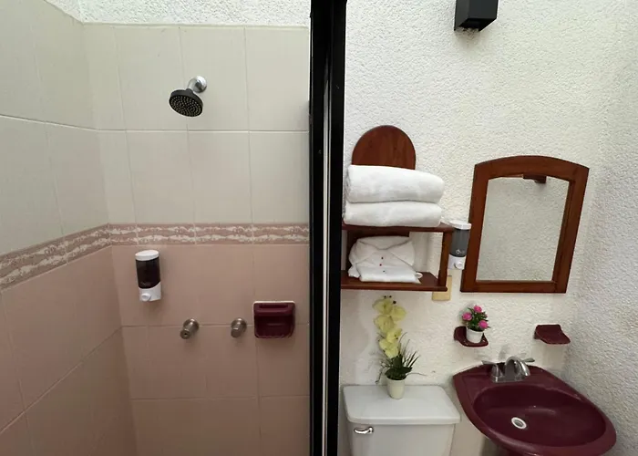 Mercedes Hotel Zihuatanejo
