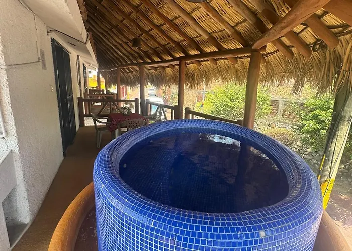 Hotel Mercedes 3*